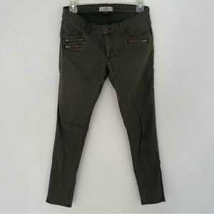 Like New Army Green Low-Rise Hollister Pants Size 3 Regular / 26 Waist